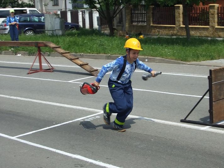 DSCF2019.jpg